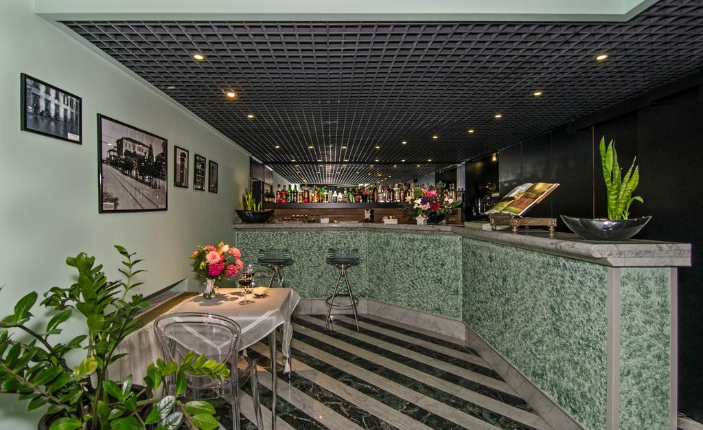 Hotel Rex ลุคคา ภายนอก รูปภาพ
