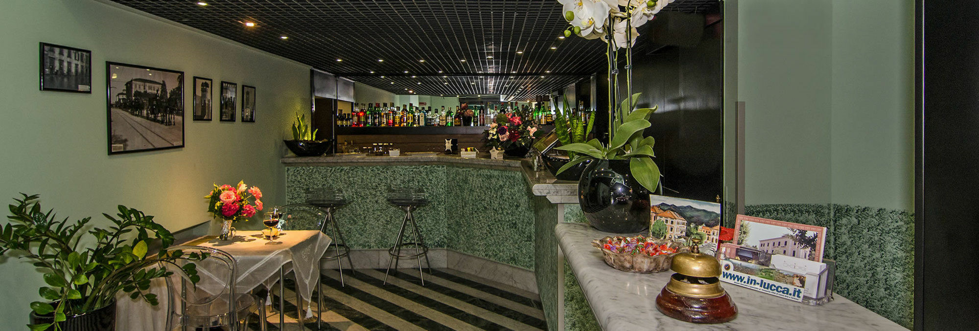 Hotel Rex ลุคคา ภายนอก รูปภาพ